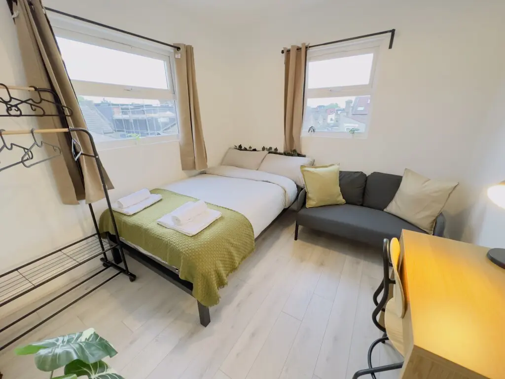 0bb4dcb6527e6b50522da855196e732c909ac4596efaa856809acb62eddd7476 26f09cf7a4 v0.JPEG w1280xh0 rDEF.jpg