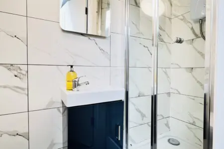 1042f183cc12848545765b4d85beff2aae01b756c70d97ac2ec1590756eb2726 34b39a3200 v0.JPEG w1280xh0 rDEF.jpg