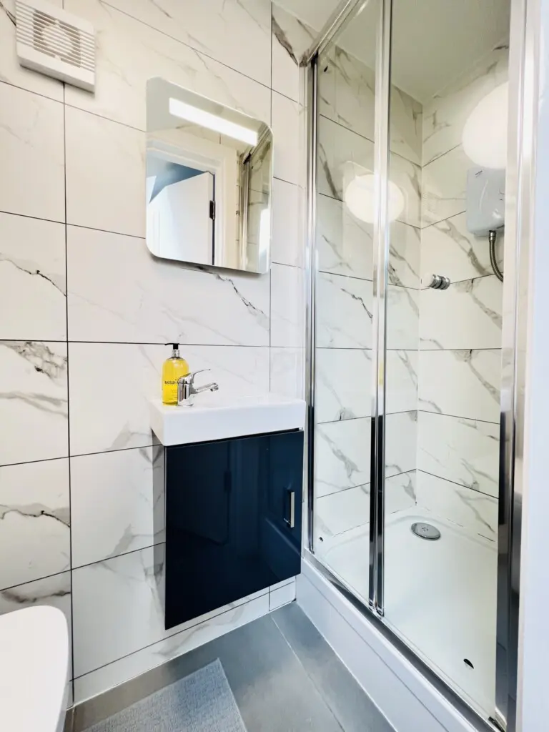 1042f183cc12848545765b4d85beff2aae01b756c70d97ac2ec1590756eb2726 34b39a3200 v0.JPEG w1280xh0 rDEF.jpg