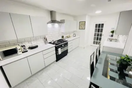 408d58a08e0de13c32caa8ce96a24b773526d5e1af071fb812ffa922138523bb 5e70421afc v0 w1280xh0 rDEF.jpg