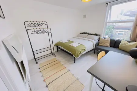 4e6dc6971c2f36693cf1876f1a52878c32352cd9c8bb9fc1034e2fcb8d0b1d22 26f09cf7a4 v0.JPEG w1280xh0 rDEF.jpg