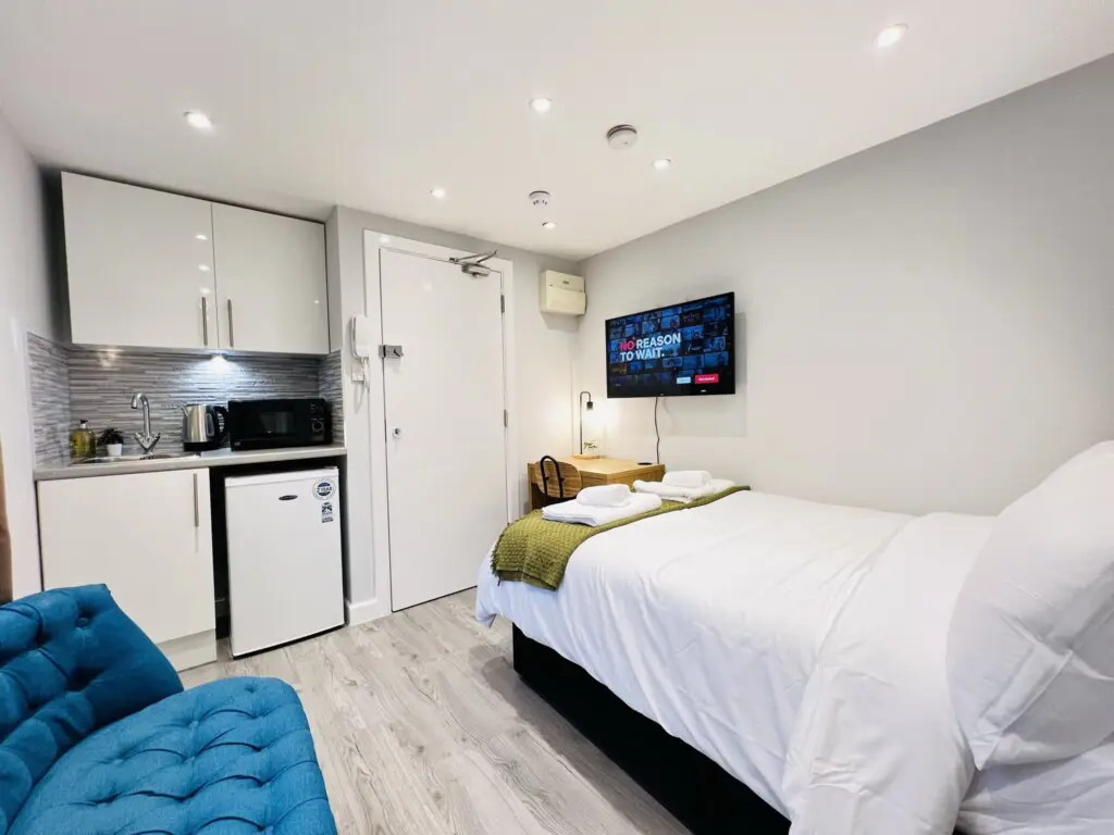 548137f09f8daf3b044247476407a50b5d858f3ceaa4dc693da089c489037098 34b39a3200 v0.JPEG w1280xh0 rDEF.jpg