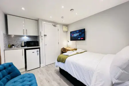 548137f09f8daf3b044247476407a50b5d858f3ceaa4dc693da089c489037098 34b39a3200 v0.JPEG w1280xh0 rDEF.jpg