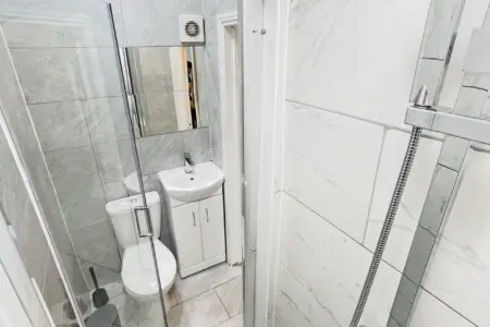 5490f218389fc3a34eddc4fa8b2047728ea5a3691281eb65c0430b8db6e2e273 5e70421afc v0 w1280xh0 rDEF.jpg