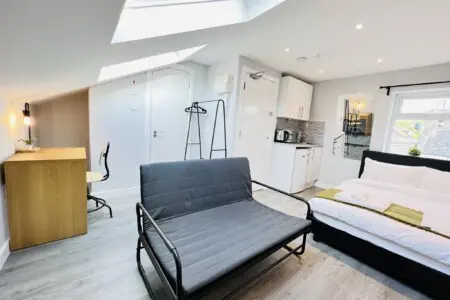 9299a9d8845fa7eaeaf4166fa6c1f9a00dad9637f6972c495c5d2ff301986cb1 34b39a3200 v0.JPEG w1280xh0 rDEF.jpg