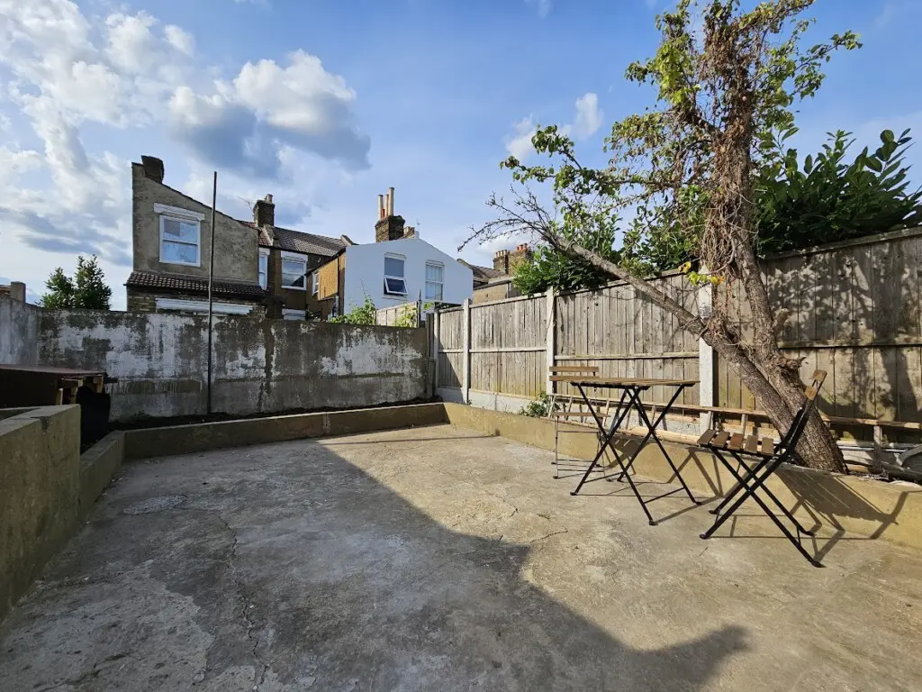 a9fa6b5a059dbbc49b6fd028293902cd27acc889dea43e40612478d60daaa88a 26f09cf7a4 v0 w1280xh0 rDEF.jpg