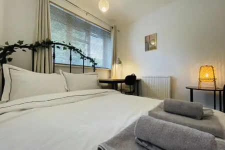 e686a62c85d264788f6c4804d4c18b4d980a705a0190ee37a1e6d0ee55076fb3 00d1c94b0e v0 w1280xh0 rDEF.jpg