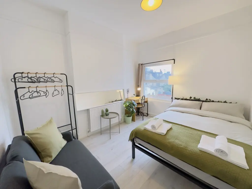 e8c7c666a6cfed9d71aaa852af286b793f6a08868b0e475d1675789d592332e3 26f09cf7a4 v0.JPEG w1280xh0 rDEF.jpg